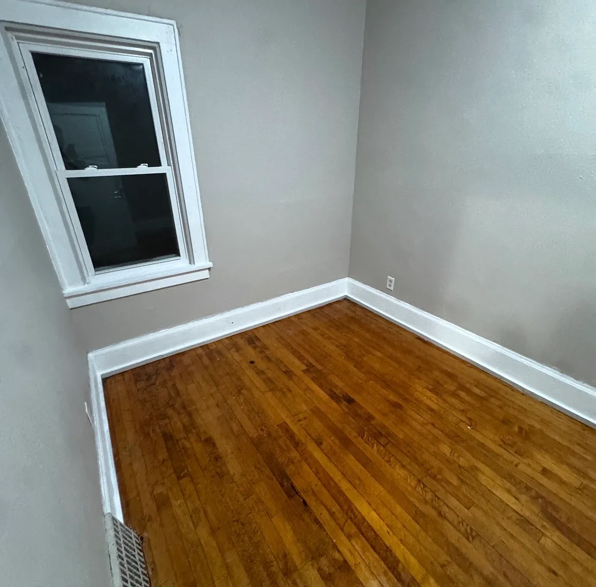 4 bed, 1176 sqft, $1,795 — Photo 2