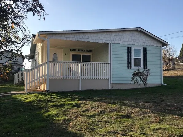 71 SE Ronald St, Winston, OR 97496