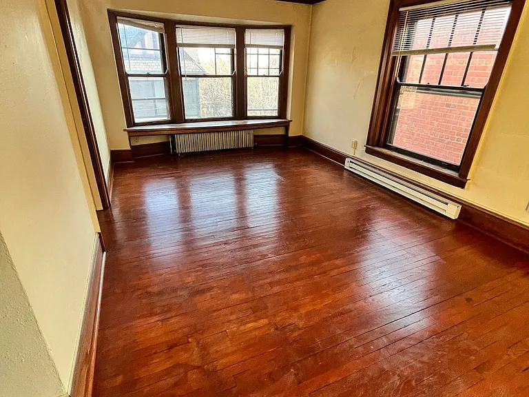 The Brady Apartments — Photo 10