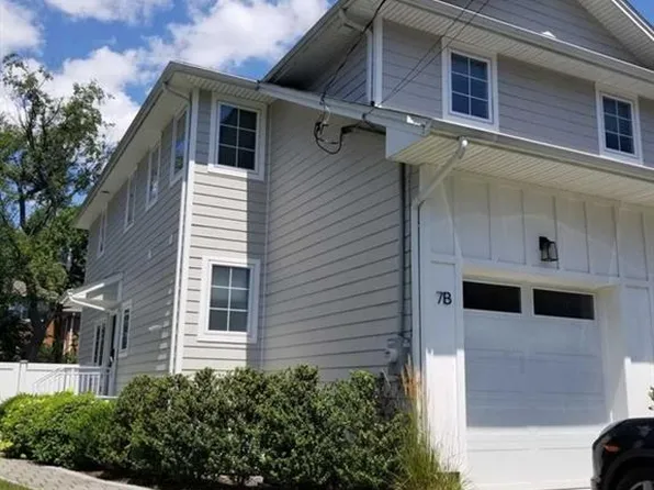 7 Lindley Ave, Tenafly, NJ 07670