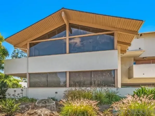 7500 Viejo Castilla Way Unit 4, Carlsbad, CA 92009