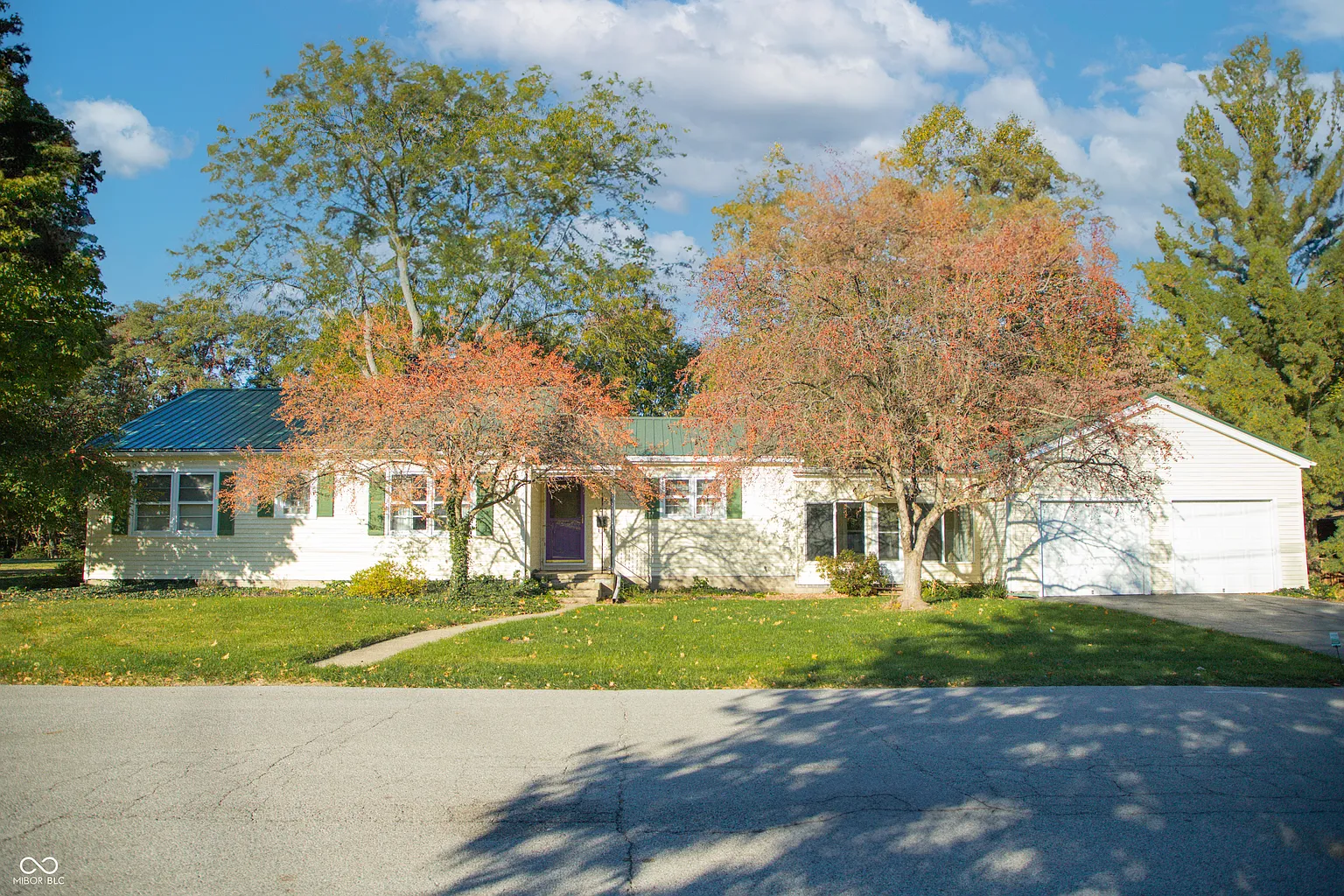 105 Berry St photo 1