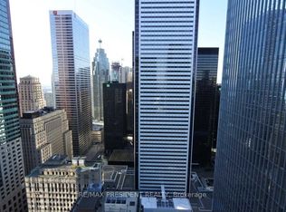 70 Temperance St #4112, Toronto, ON M5H 0B1