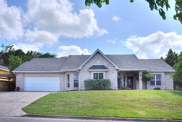 1st image of 1837 Foothills Dr