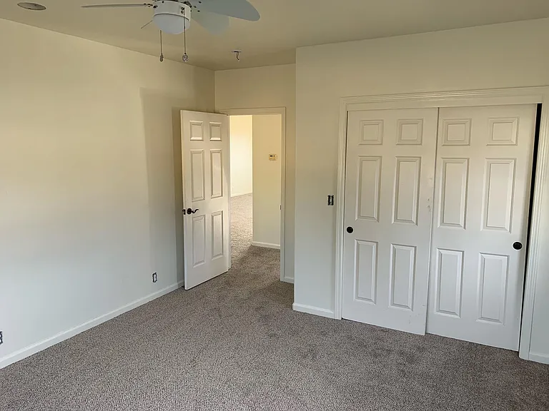 725 Napa Ave — Photo 7