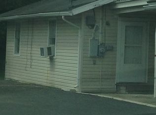 306 E Catherine St APT 1, Beeville, TX 78102
