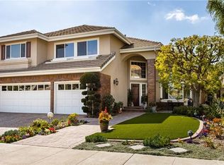 2752 N Roxbury St, Orange, CA 92867