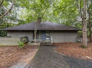 1421 Oak Creek Cir, Pine Mountain, GA
