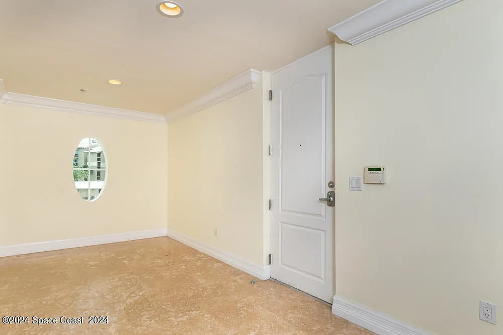 3 bed, 2.5 bath, 2678 sqft, $3,500 — Photo 3