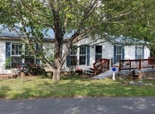 1872 Bootbluff Trl, Dandridge, TN 37725