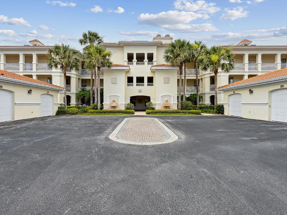 425 N Ocean Grande Dr #102