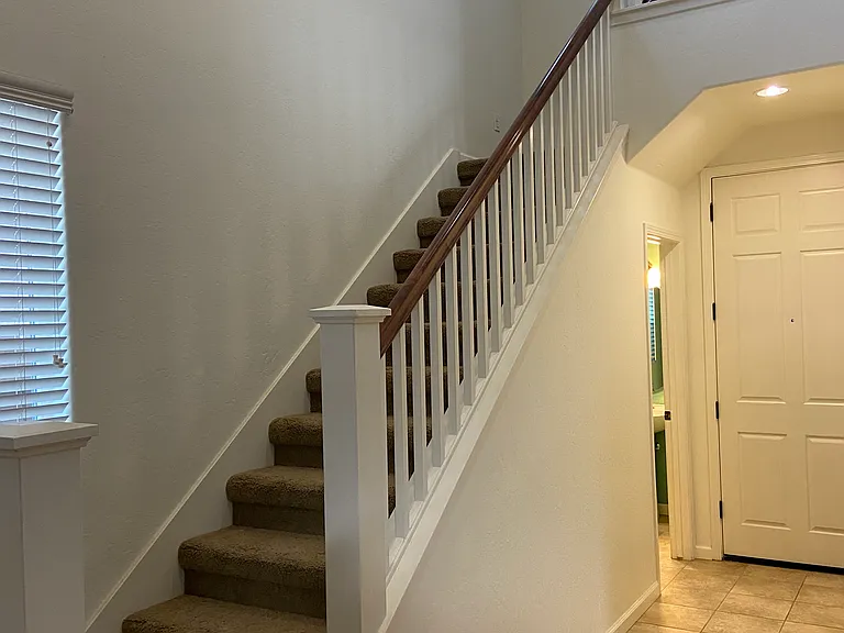 3215 N Kayenta St — Photo 3