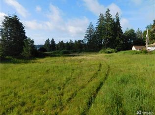 E Wheelwright N, Allyn, WA 98524