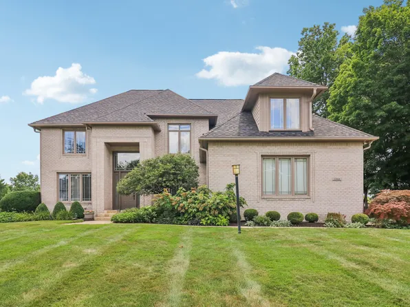 12068 Bayhill Dr, Carmel, IN 46033
