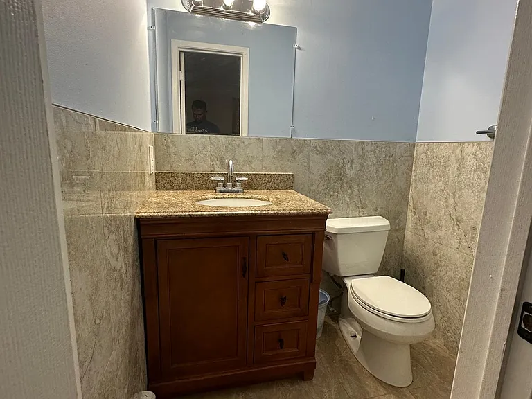 50 Riverview Ct — Photo 4