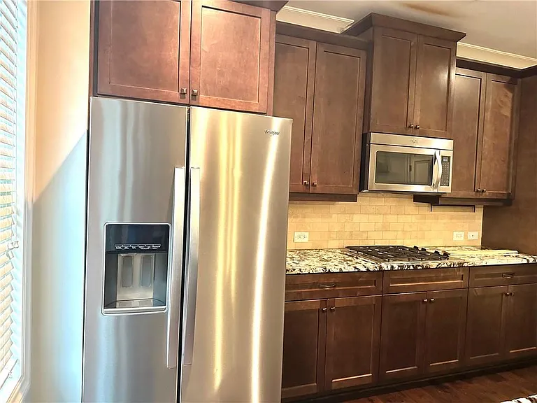 7490 Flintlock Way — Photo 5