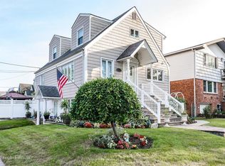 9620 161st Ave, Jamaica, NY 11414