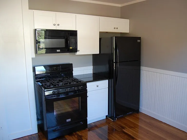 148 Groton Rd #B — Photo 9