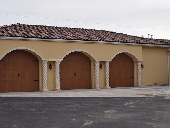2nd image of 1300 Brynie St