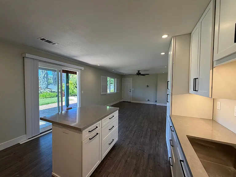 1220 Monte Vista Ct #B — Photo 11
