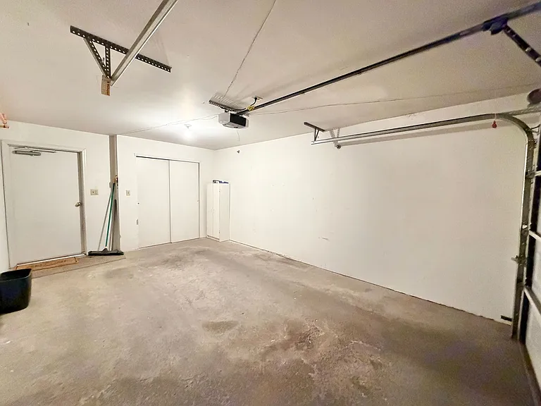 2130 Alicia Point #103 — Photo 18