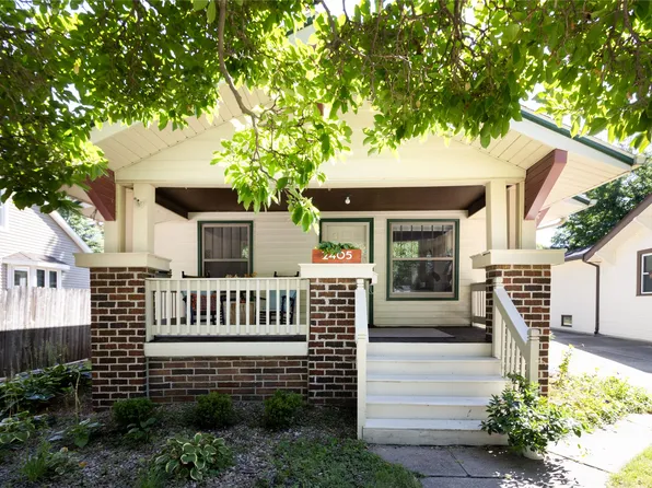 2405 46th St, Des Moines, IA 50310