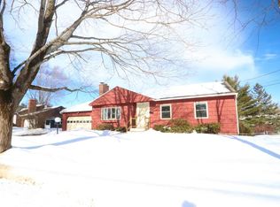 383 Pearl St, Bangor, ME 04401