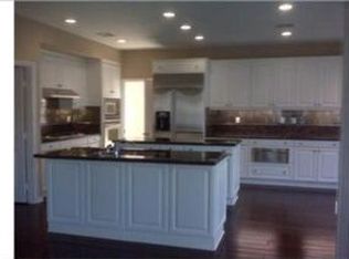 603 Barbre Ln, Corona, CA