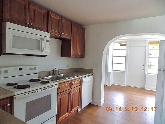 2nd image of 167 Center St