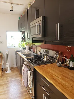 Rented by Lodger Corp | media 26