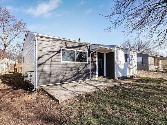 2nd image of 3032 Baker Hill Rd