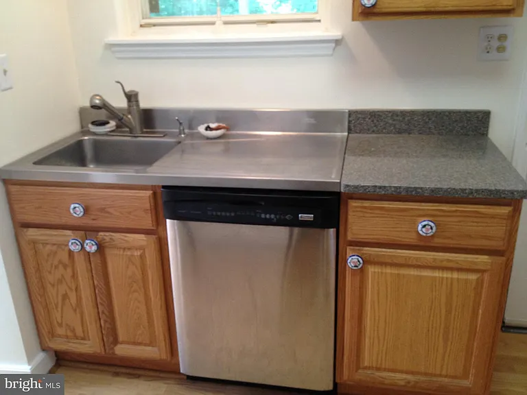 7017 Murray Ln — Photo 12