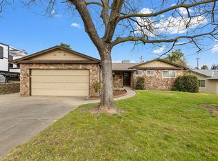 8887 Cerezo Dr, Orangevale, CA 95662