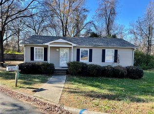 1002 16th St, Greensboro, NC 27405