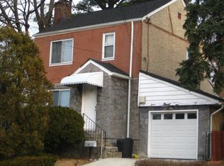 15 W Shore Ave, Bogota, NJ 07603
