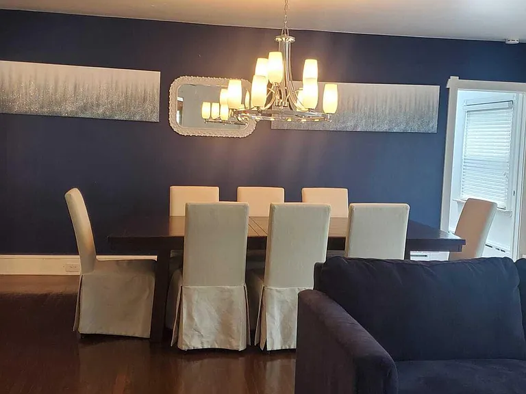 393 Bath Ave — Photo 6