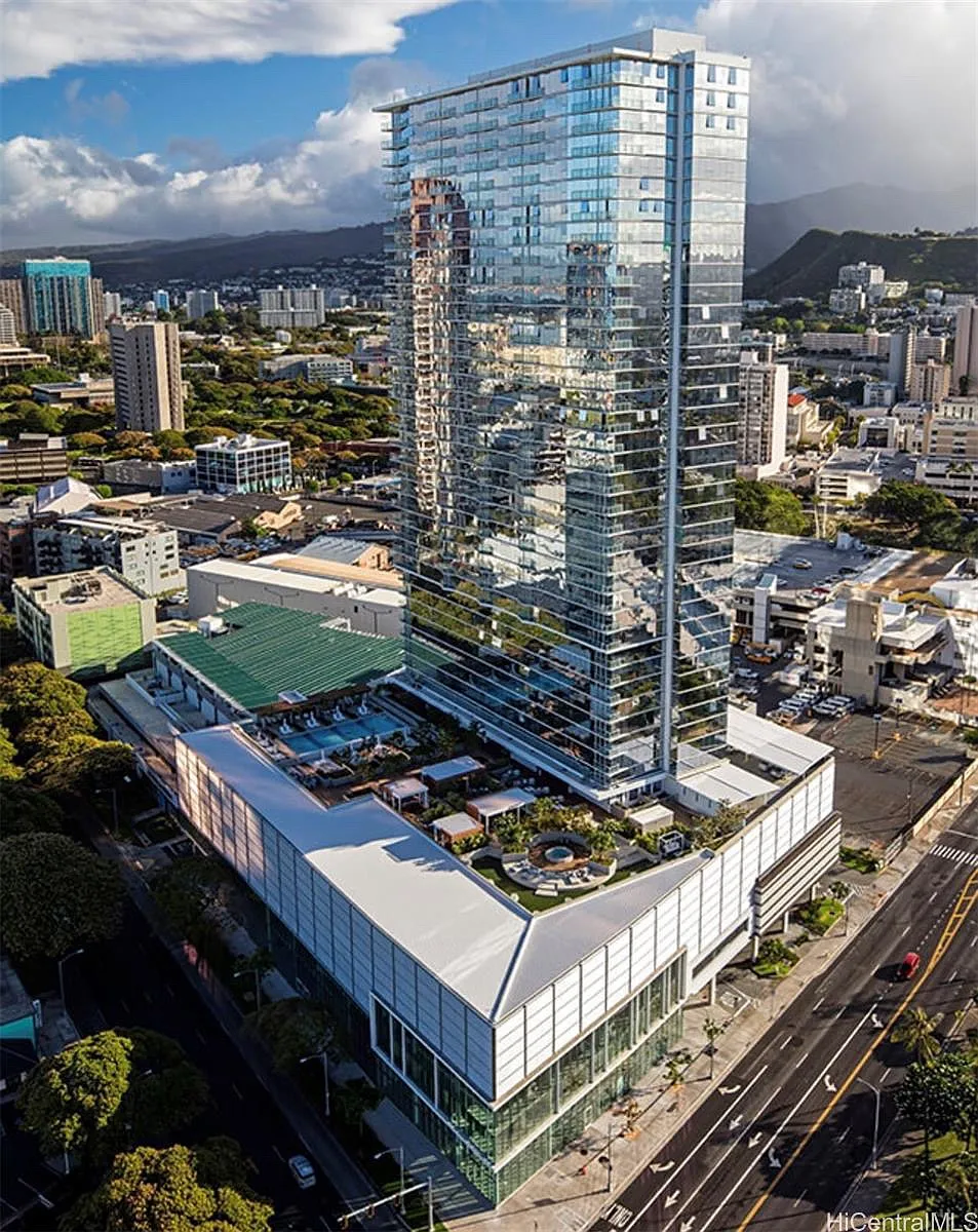 Building view/7th. floor ameties area - 888 Kapiolani Blvd #3910