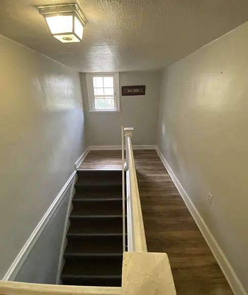 253 Eastern Ave SE - 1 — Photo 12