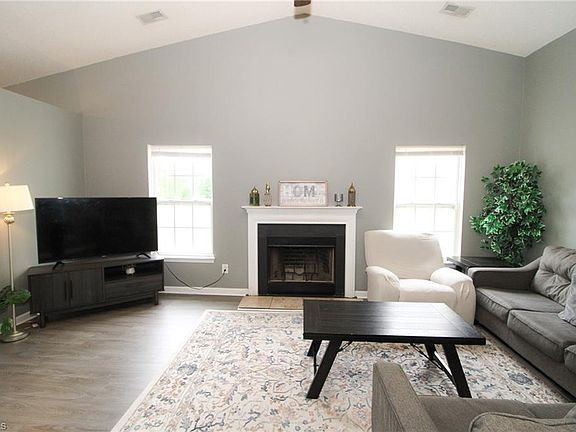 4th image of 2810 Waterstone Loop
