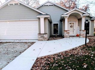 4101 N Blue Heron Dr, Warsaw, IN 46582