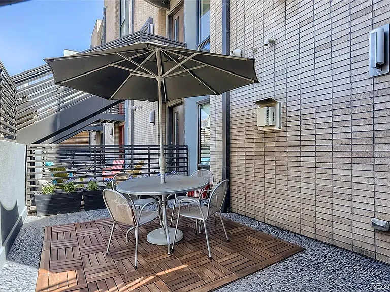 garden level oversized patio