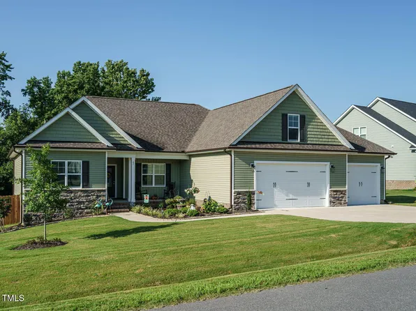 67 Cedarbrook Dr, Benson, NC 27504