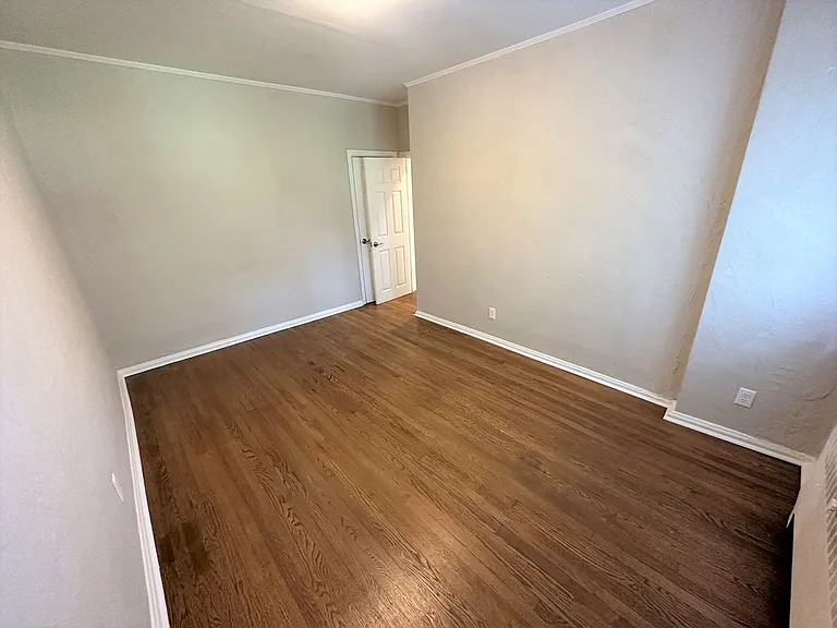 Greenside Manor — Photo 113