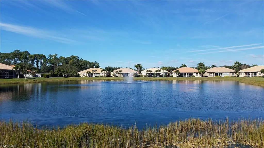 3 bed, 2.0 bath, 1742 sqft, $2,700 — Photo 3