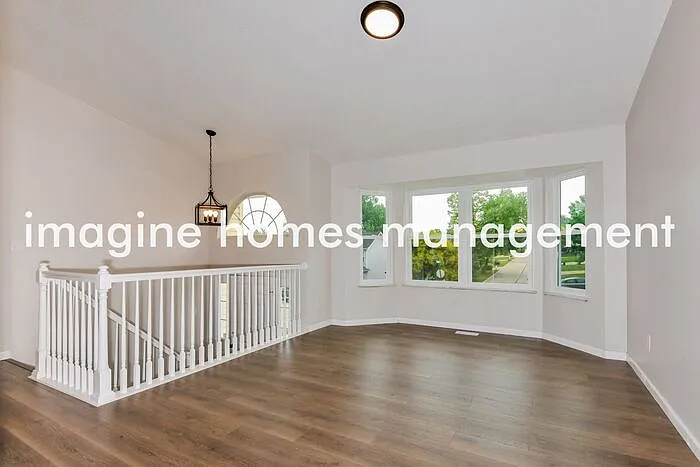 4089 Whitehall Dr — Photo 2