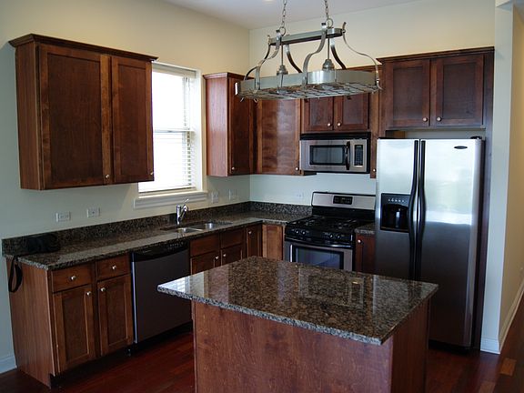 2nd image of 3436 N Narragansett Ave Unit 3
