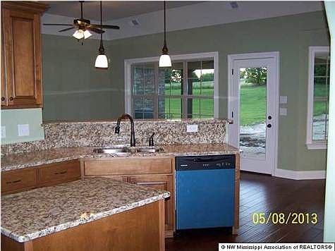 3rd image of 4866 Waterstone Dr