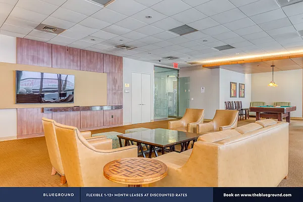 Rented by The Blueground | media 16