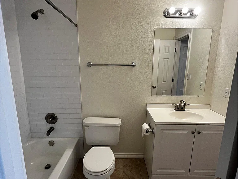 7635 Guadalupe St #1002 — Photo 10