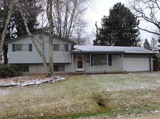 8658 Gerhardt St, Shelby Township, MI 48317